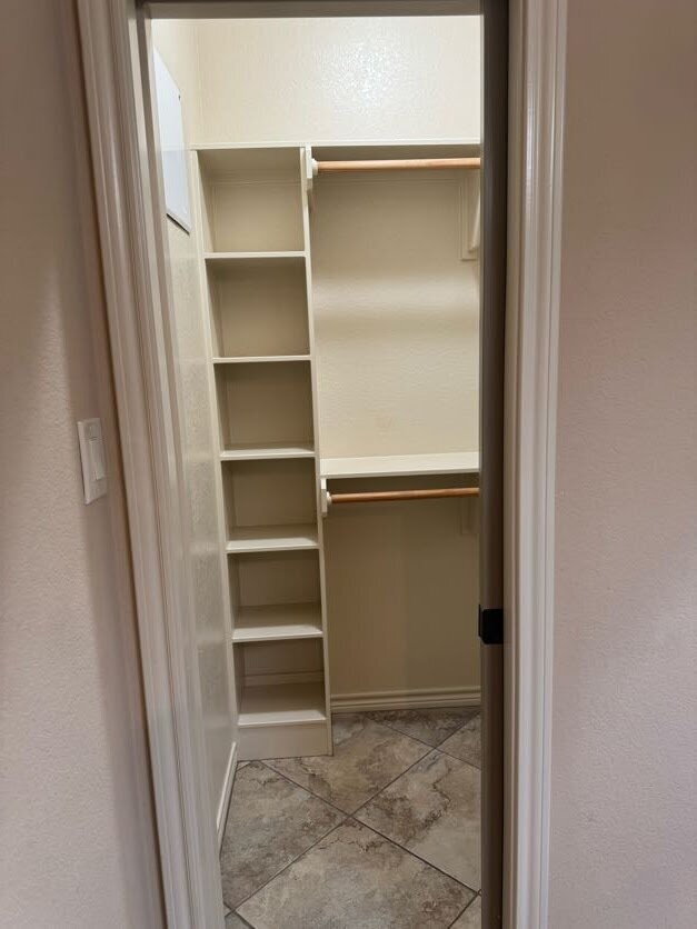 Building Photo - Welcome Home to Summit Crossing