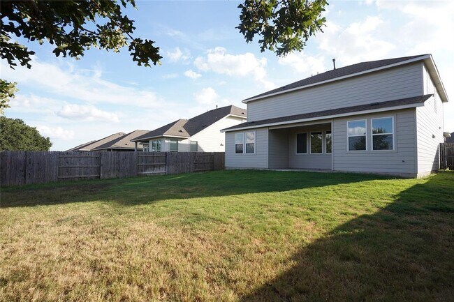 Building Photo - 304 Northview Ln