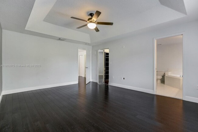 Building Photo - 2727 Treasure Cove Cir