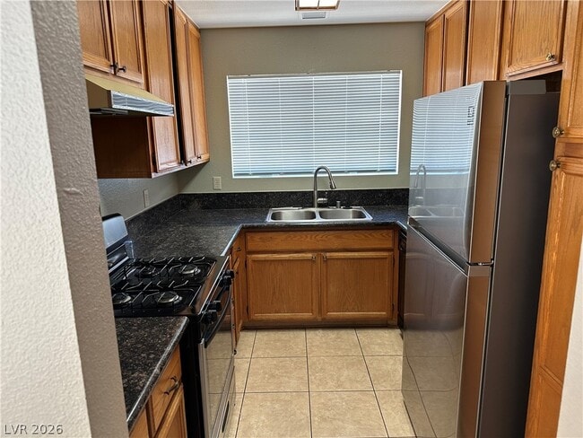 Building Photo - 7767 Barbican Ct