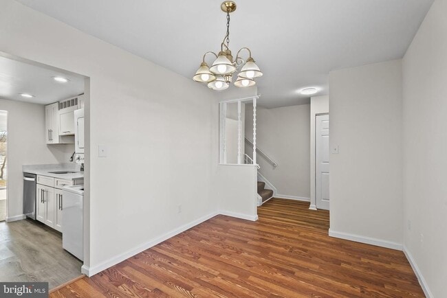 Building Photo - 2108 Monaghan Dr