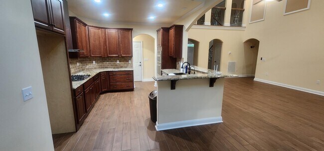 Building Photo - 544 Links Pointe Ct