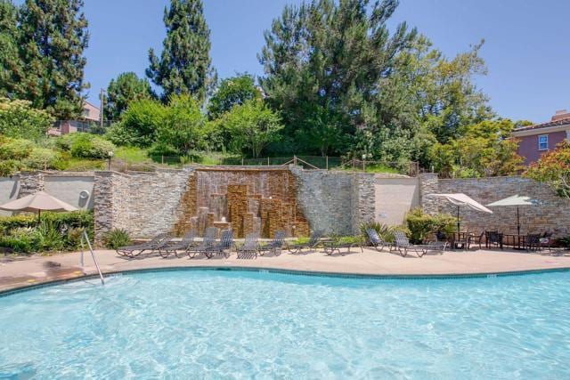 Building Photo - 1241 Highbluff Ave