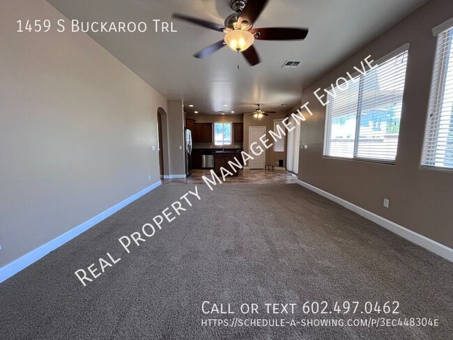 Building Photo - 1459 S Buckaroo Trail