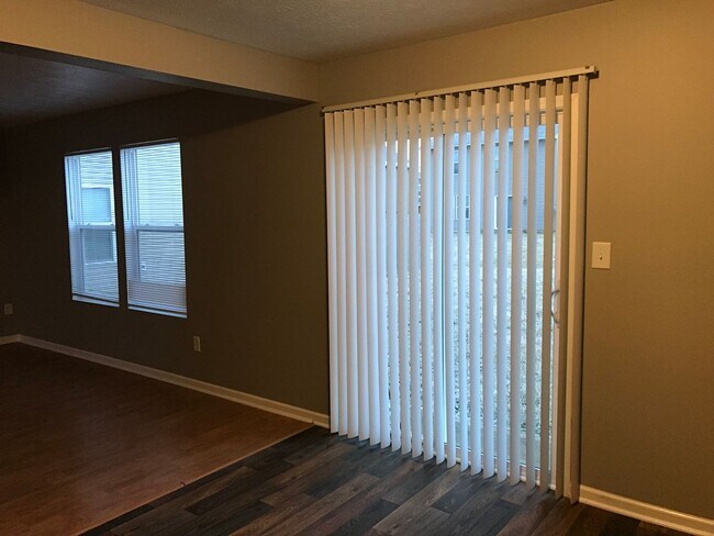 Building Photo - Lawrence Twp - 4 BR home