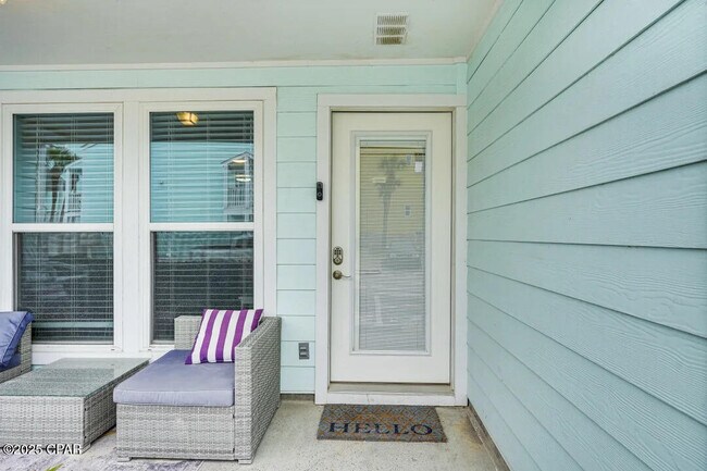 Building Photo - 17670 Front Beach Rd