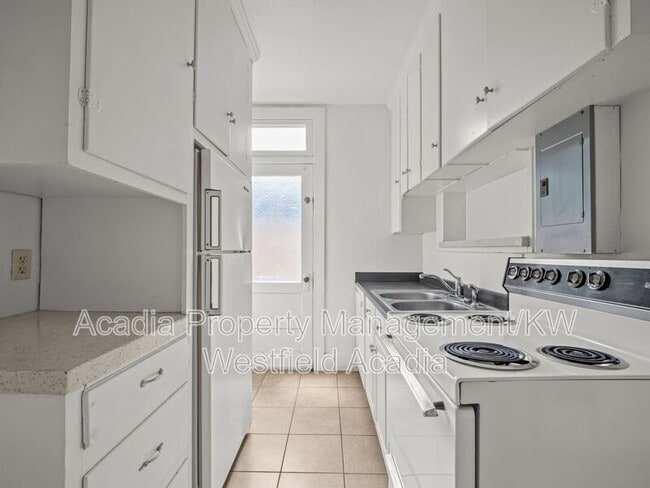 Building Photo - 256 N 500 W