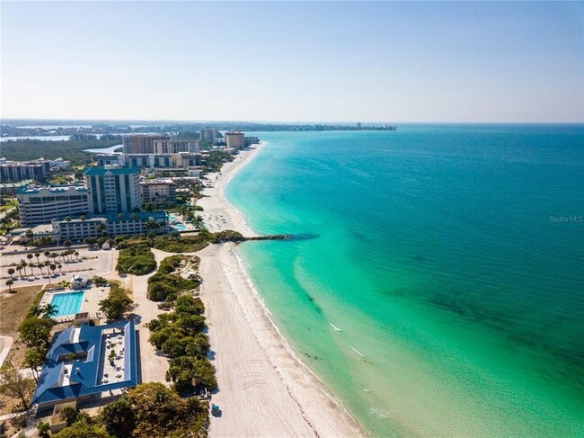 Building Photo - 5001 Baraldi Cir