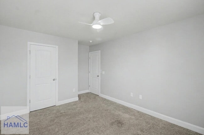 Building Photo - 702 Mill Creek Cir