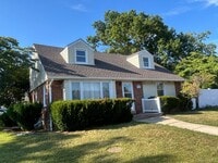 Building Photo - 777 South Dr