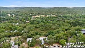 Building Photo - 17807 Hilltop Dr