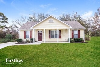 Building Photo - 4 Franklinwood Dr