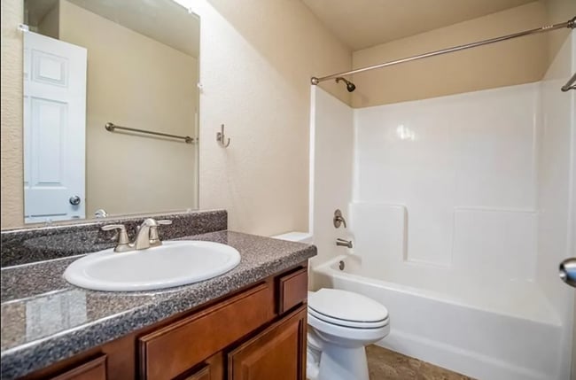 Building Photo - Charming 3 Bed, 2 Bath Home | Fenced Yard ...