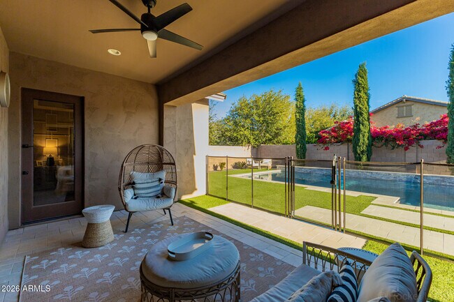 Building Photo - 20399 E Mockingbird Dr