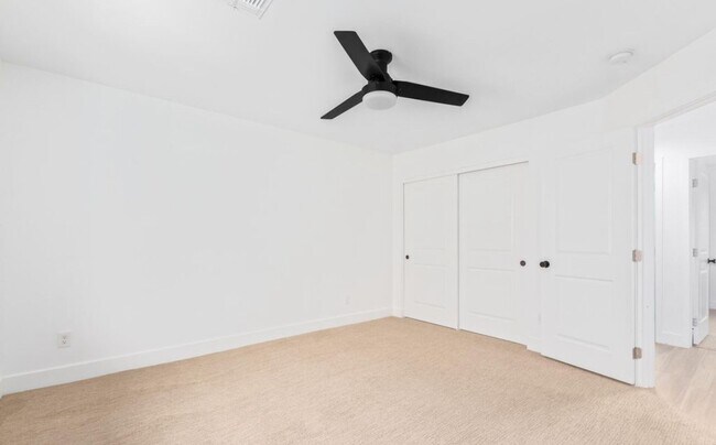 Building Photo - 3740 E Harmony Ave