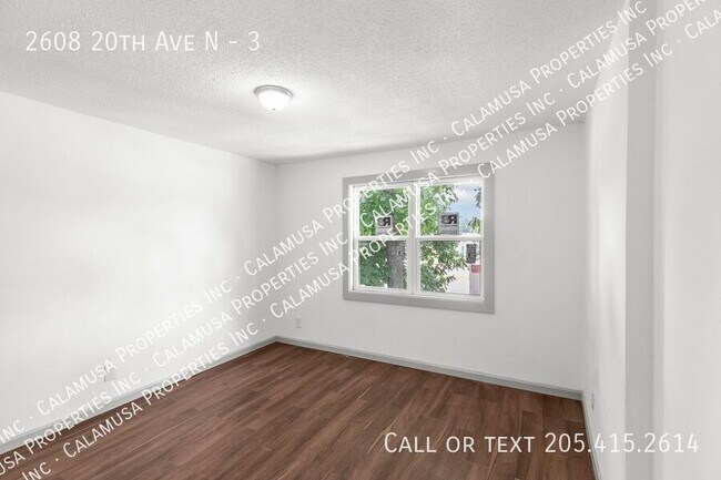 Building Photo - 2608 20th Ave N