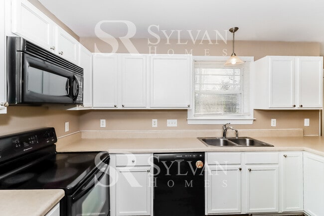 Building Photo - The Lifestyle You Deserve.