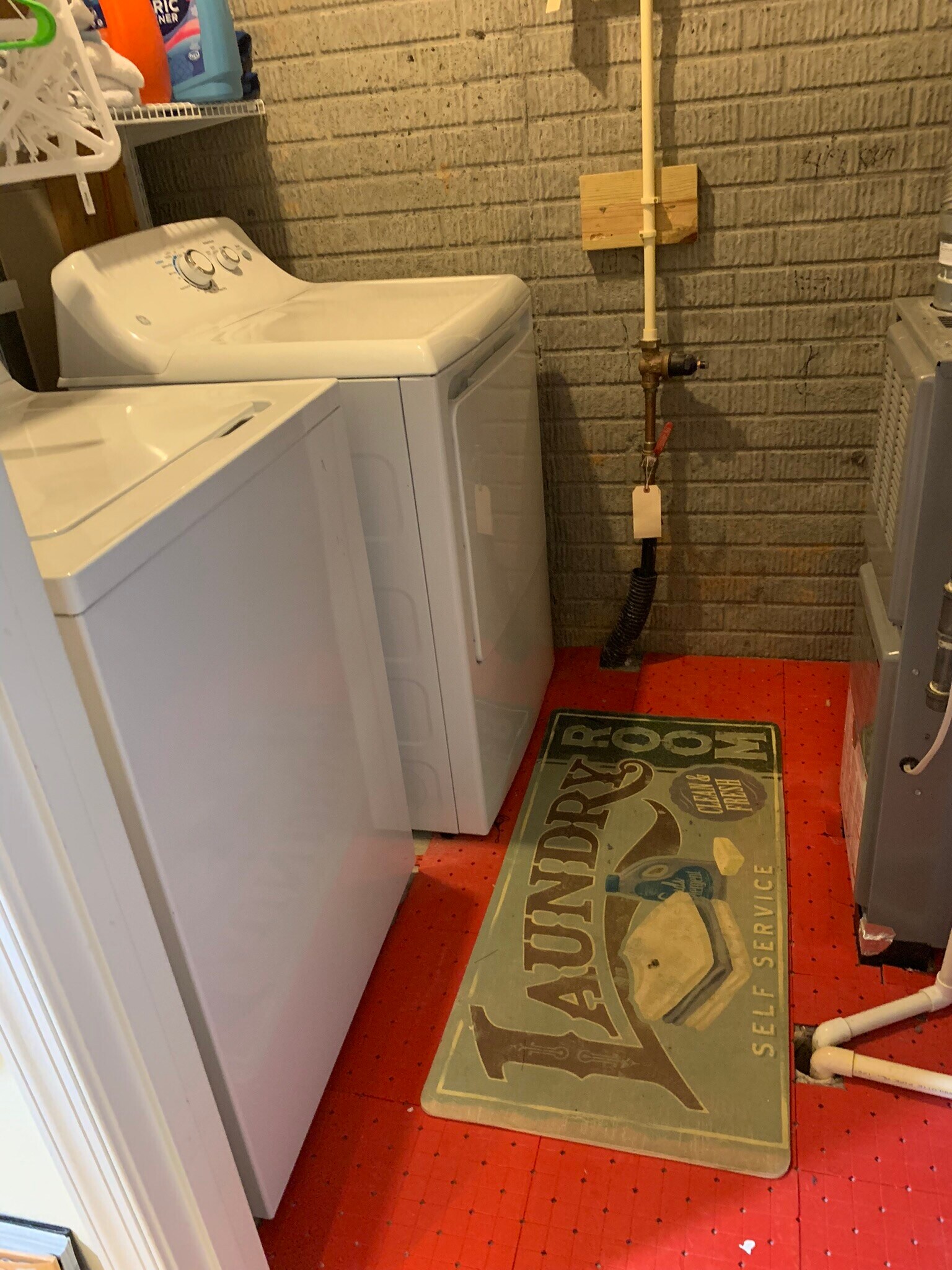 Building Photo - 2452 Abington Dr