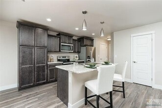 Building Photo - 1604 Kanga Wy