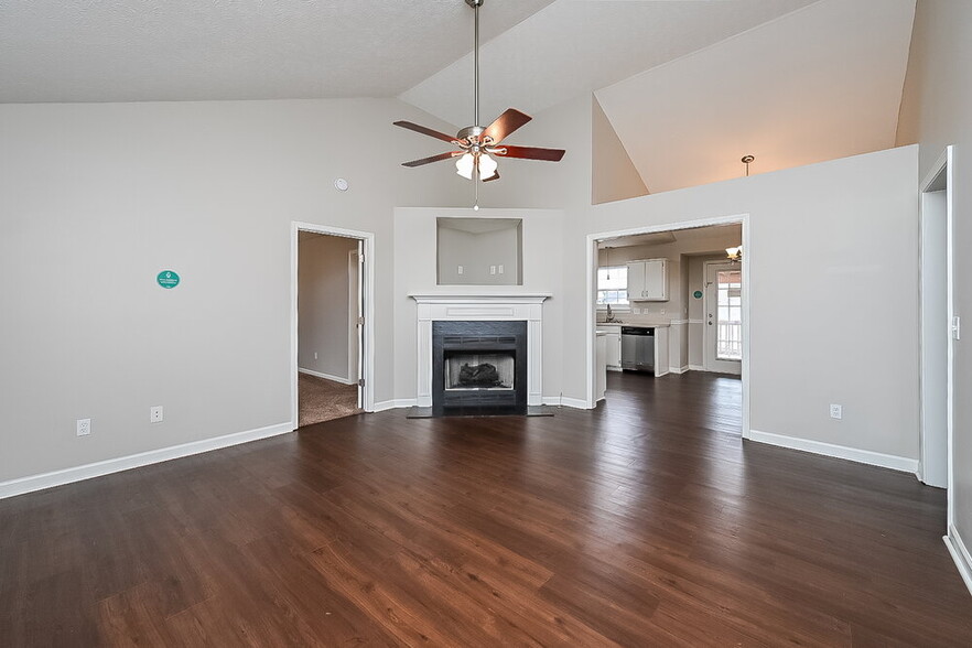 Building Photo - 901 Pebble Beach Cir