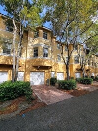 Building Photo - 3503 Shoma Dr