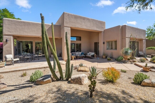 Building Photo - 7466 E High Point Dr