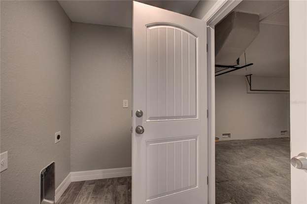 Building Photo - 129 Glades Dr