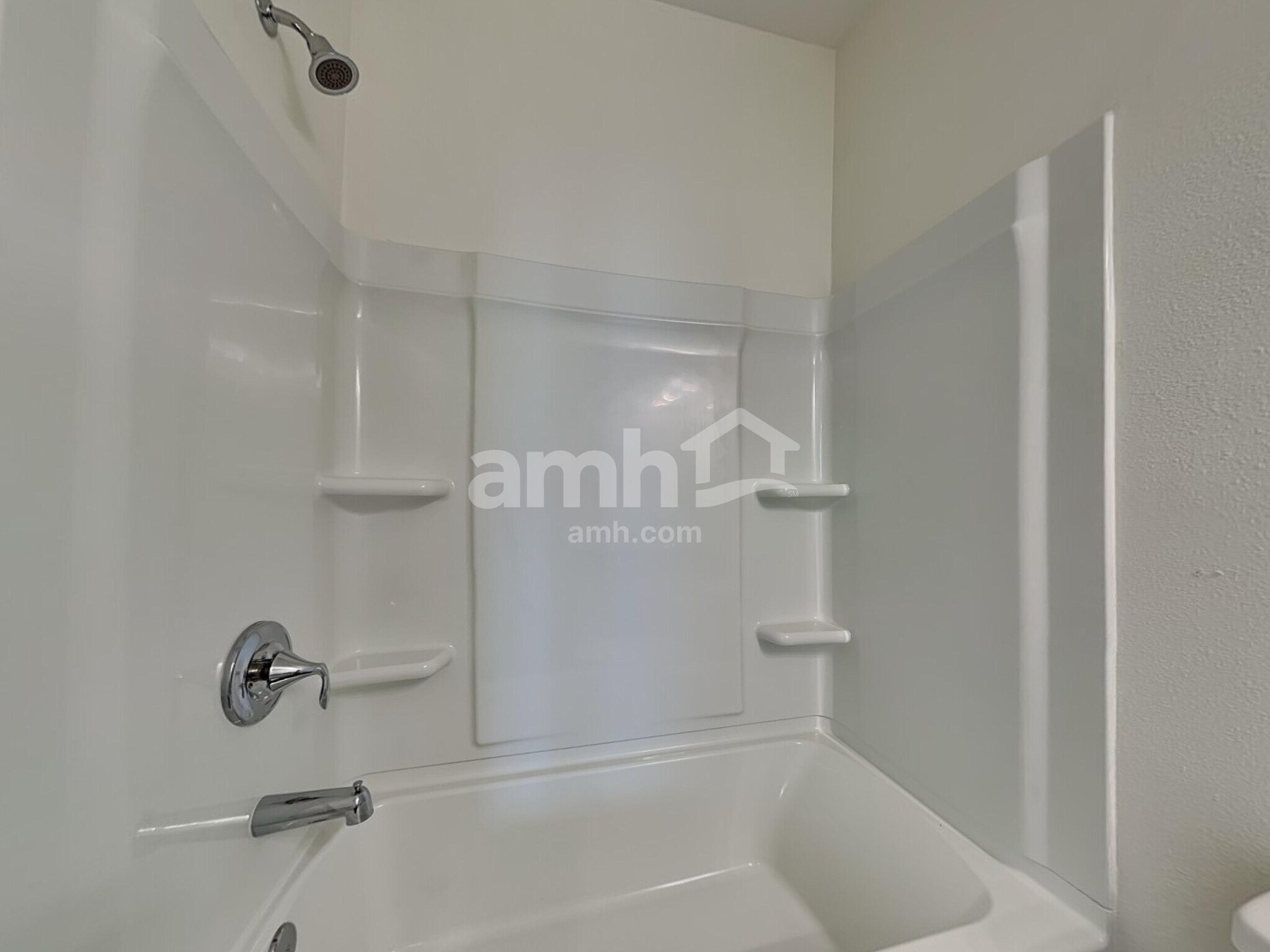 Building Photo - 16628 Cheyanne Ct