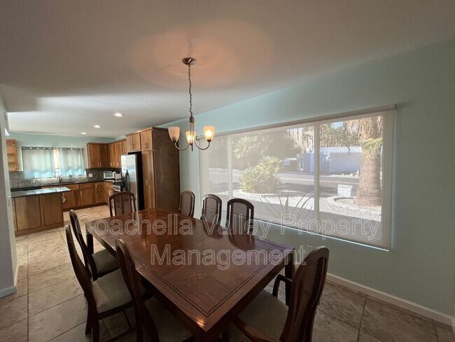 Building Photo - 71425 Halgar Rd