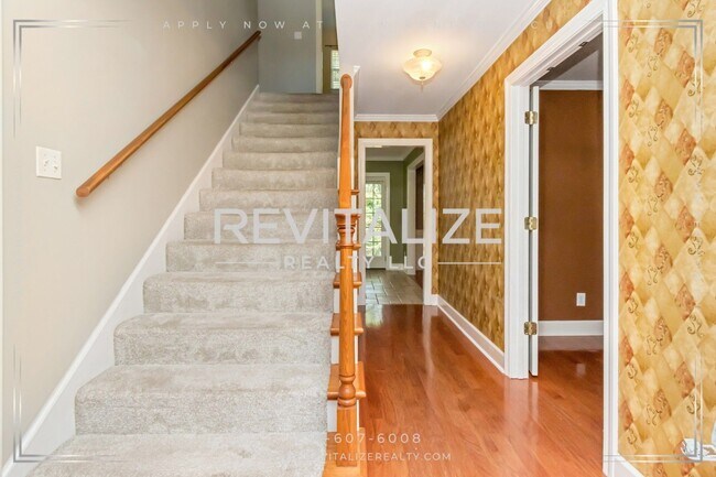 Building Photo - 2949 Cloverland Ct