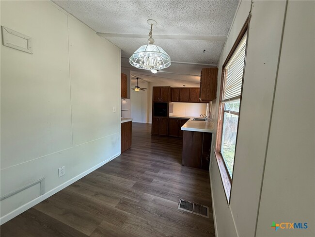 Building Photo - 786 Potthast Dr