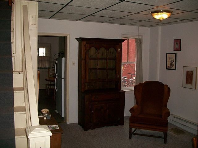 Building Photo - 482 New Dorwart St