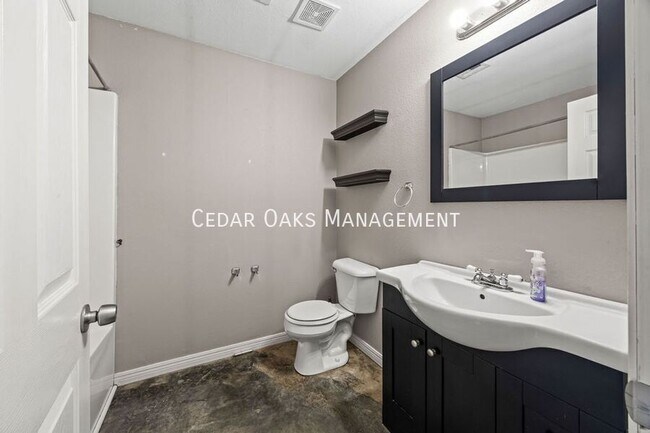 Building Photo - 3777 N Gulley Rd