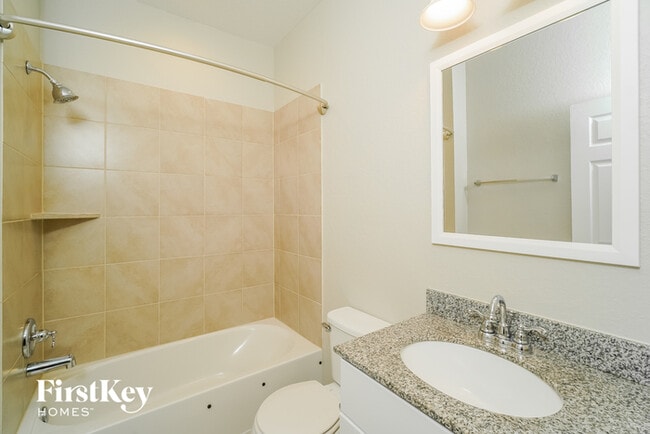 Building Photo - 10430 Rosalina Lp