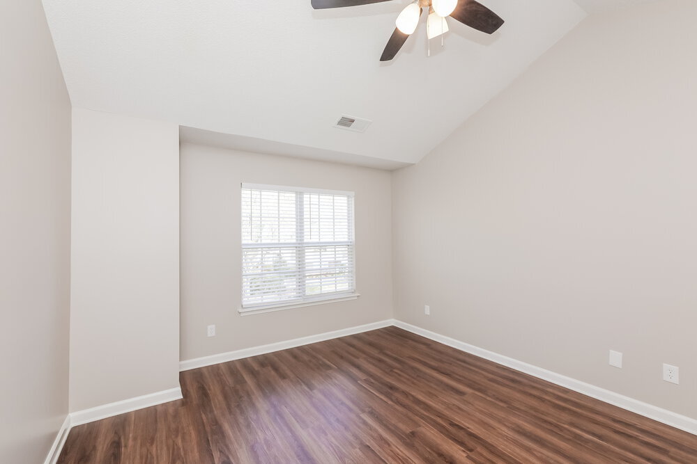 Building Photo - 8927 Scotch Heather Way