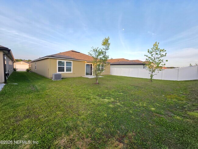 Building Photo - 2885 Oak Stream Dr