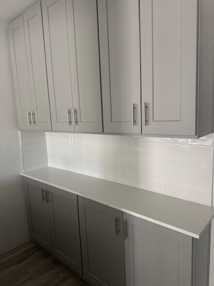 Building Photo - 1215 Terjo Ln