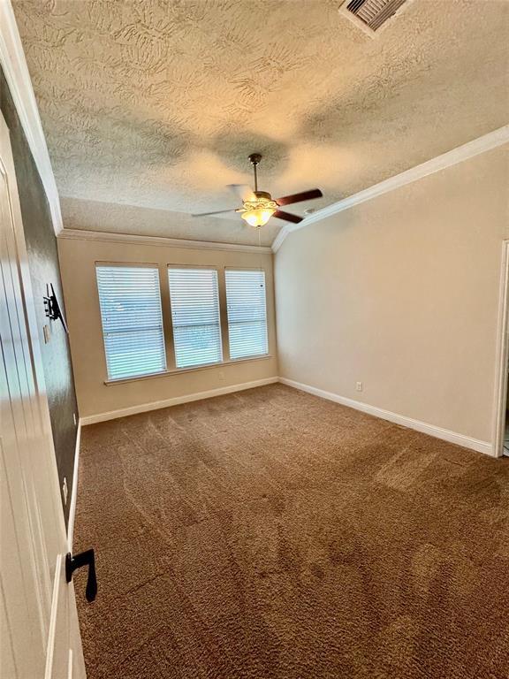 Building Photo - 8126 W Pine Creek Bend