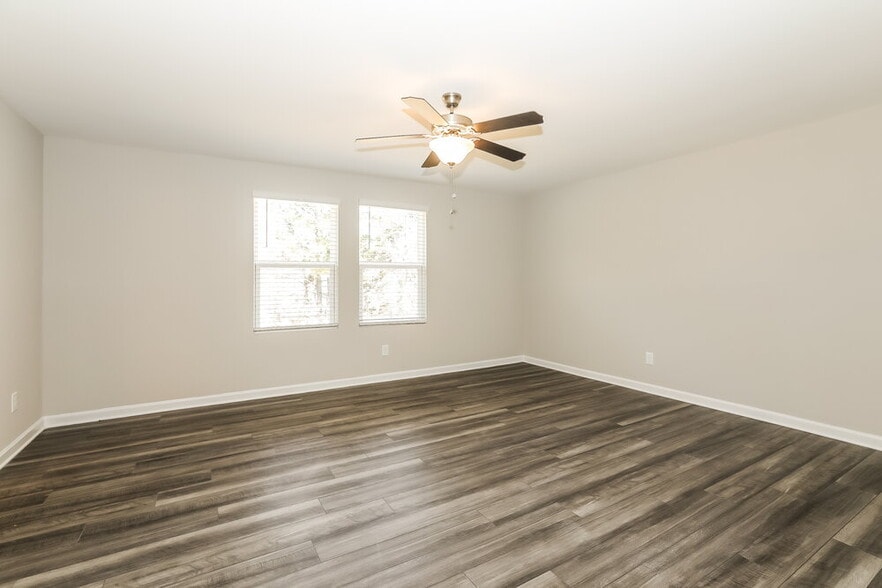 Building Photo - 4159 Kendrick Cir