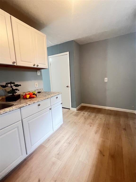 Building Photo - 8608 Prairie View Dr