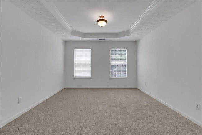 Building Photo - 3208 Juniper Dr