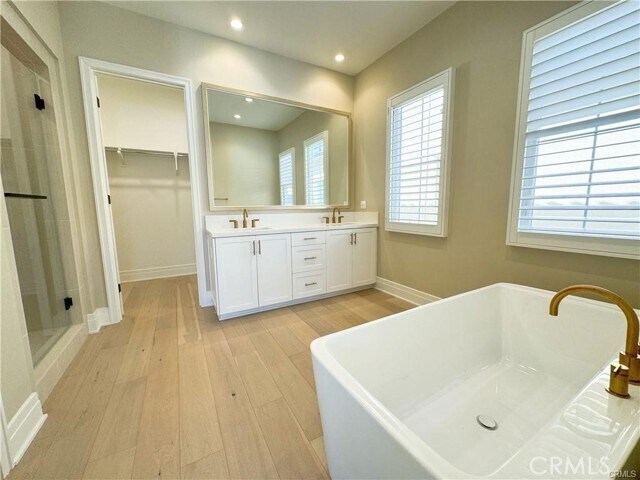 Building Photo - 105 Green Rdg