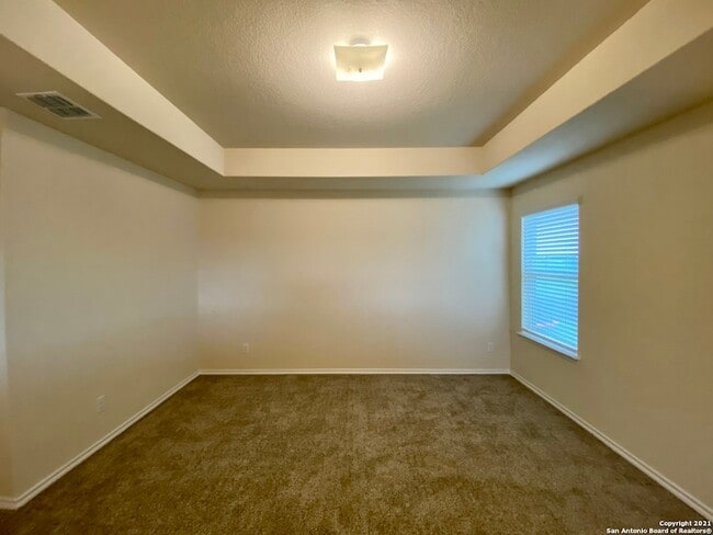 Building Photo - 491 Hunters Rnch E