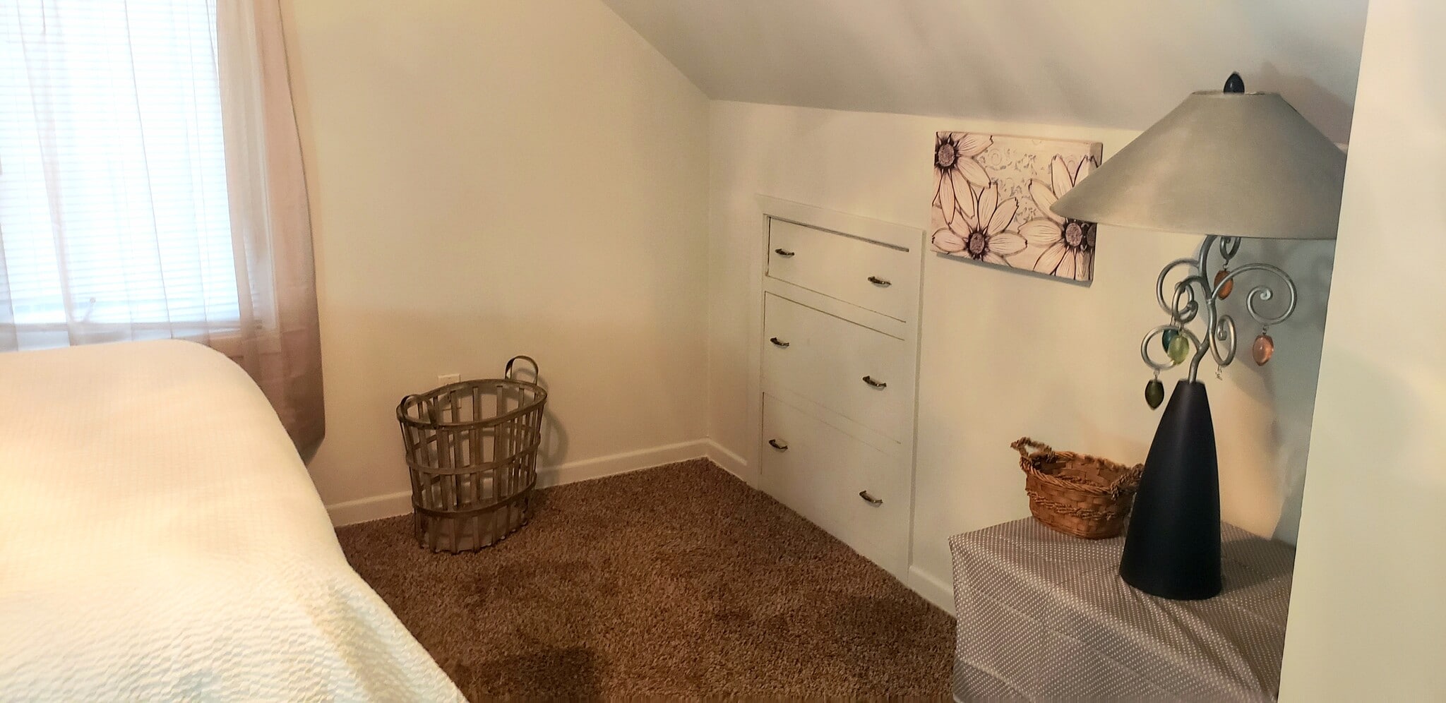 Bedroom Built-Ins - 800 18th Ave NE