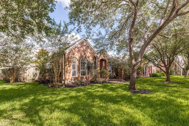 Building Photo - 1734 Heddon Falls Dr