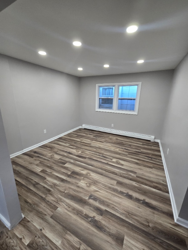 Building Photo - 47 Edgar St