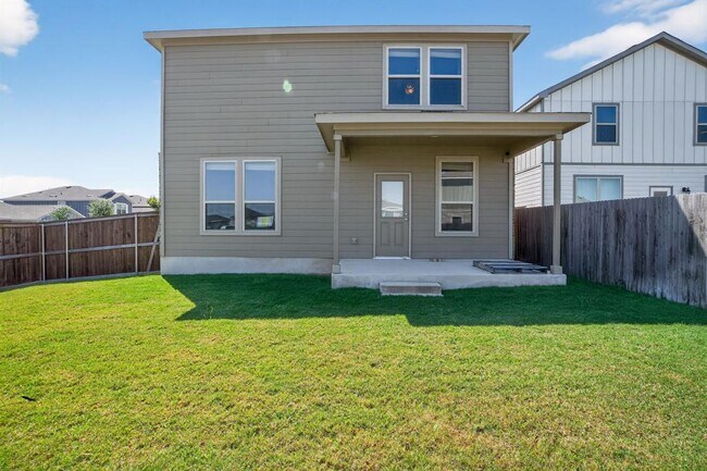 Building Photo - 453 Stone Water Ln