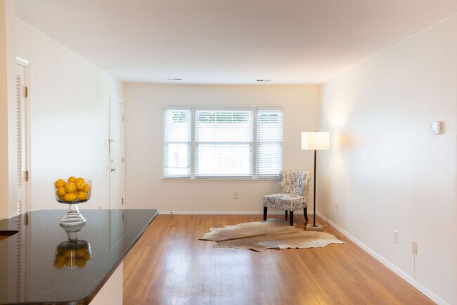 Building Photo - 118 Hessian Hills Ridge