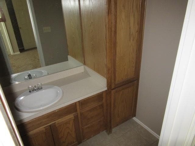 Building Photo - 4526 Cole Dr