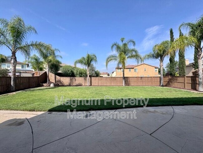 Building Photo - 34333 Northhaven Dr